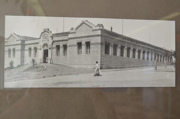 Imatge del primer col·legi Saavedra, inaugurat el 24 de setembre de 1913 (foto cedida per l'escola Saavedra) 
