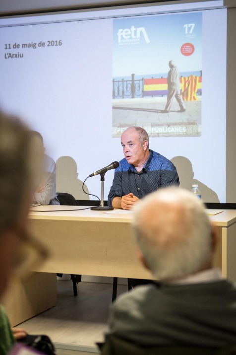 Jordi Piqué va explicar la proclamació de la República a Tarragona i la feina del govern municipal d'aquella època. Foto: DAVID OLIETE