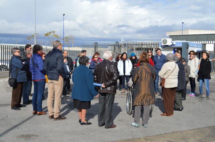 La visita a la Llotja de Peix del Serrallo ha estat una de les activitats organitzades durant el primer semestre de 2016 per als subscriptors del 'Fet a Tarragona'. Foto: RICARD LAHOZ