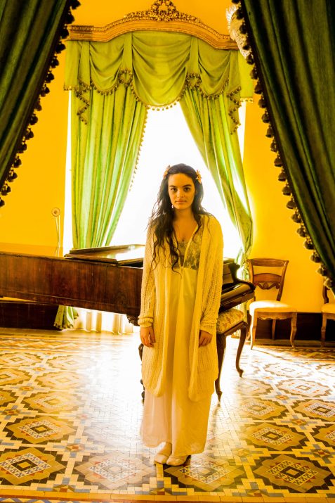 El fantasma de Carolina Castellarnau i el seu inseparable piano. Fotografia: Ariadna Costa