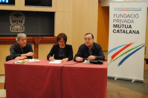 Josep Prat, director musical, Begoña Floria, regidora de Cultura, i Joan Josep Marca president de la Fundació Mútua Catalana