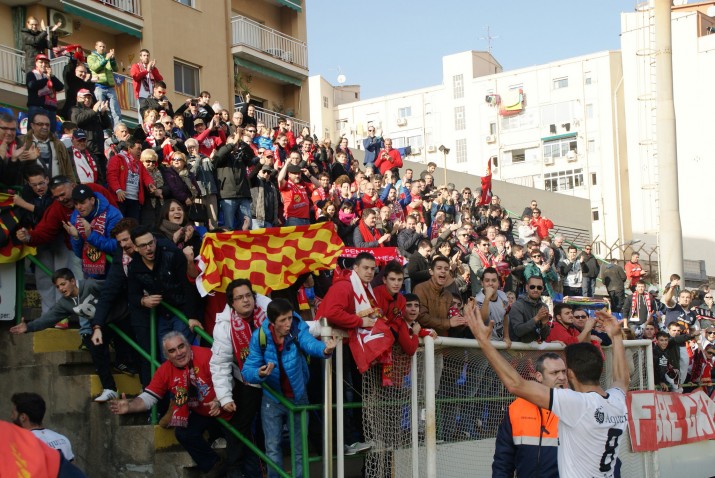 L'Afició del Nàstic va omplir les grades del Narcis Sala. 3 autocars van viatjar des de Tarragona. Foto:Nàstic