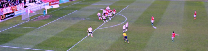 Cap dels dos equips va poder trobar el camí cap a la porteria contrària. 