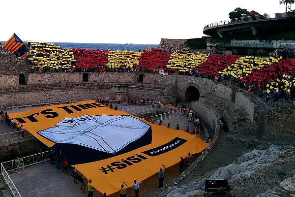Acte organitzat per l'ANC Tarragona l'estiu de 2014 a l'Amfiteatre, un dels molts organitzats per les entitats sobiranistes els darrers anys 