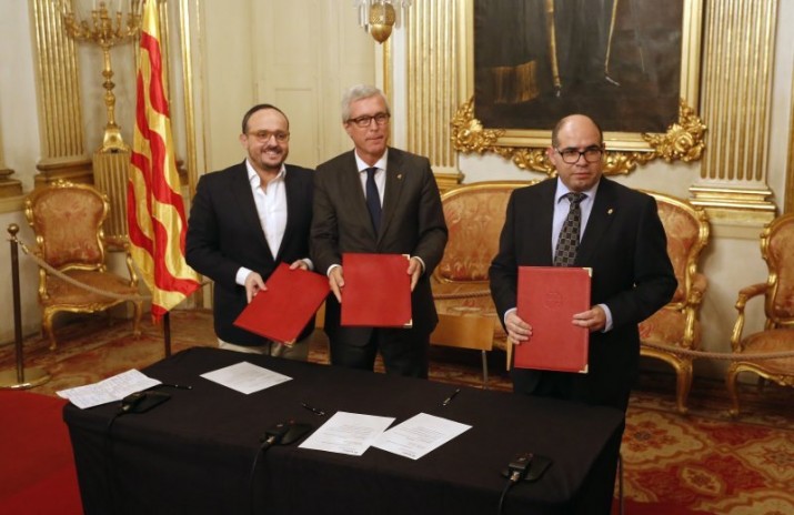 Fernández, Ballesteros i Prats, després de signar l'acord de govern a Tarragona (foto: cedida) 