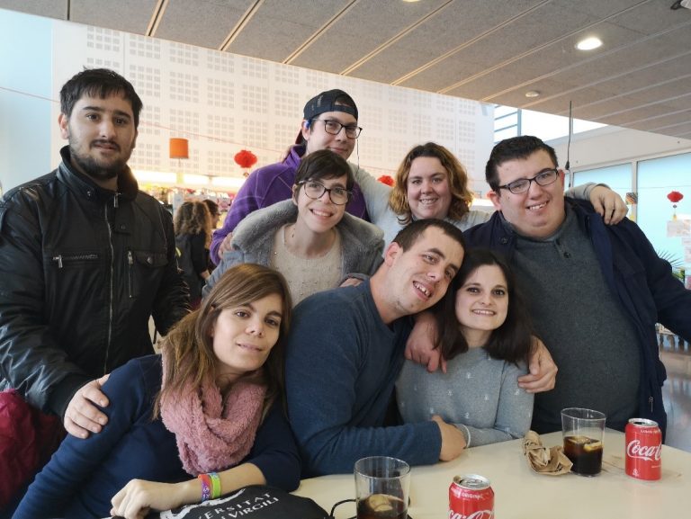 Joves de la URV amb discapacitat busquen feina